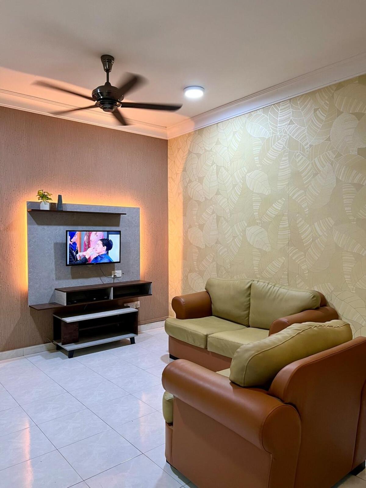 Rini Utama Homestay Skudai Exterior foto