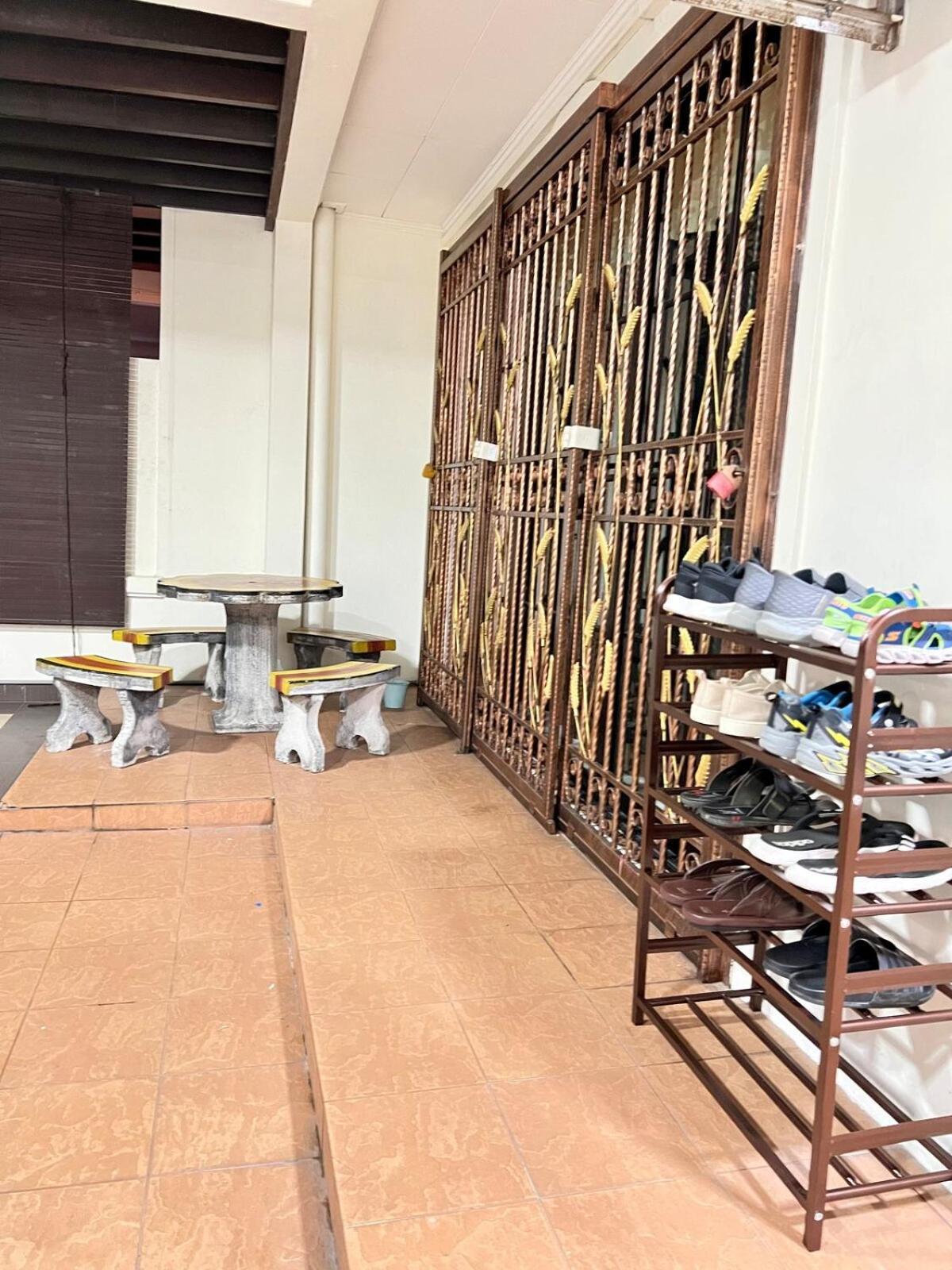 Rini Utama Homestay Skudai Exterior foto